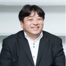 錦織監督の写真