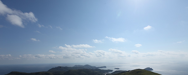 青空と島々